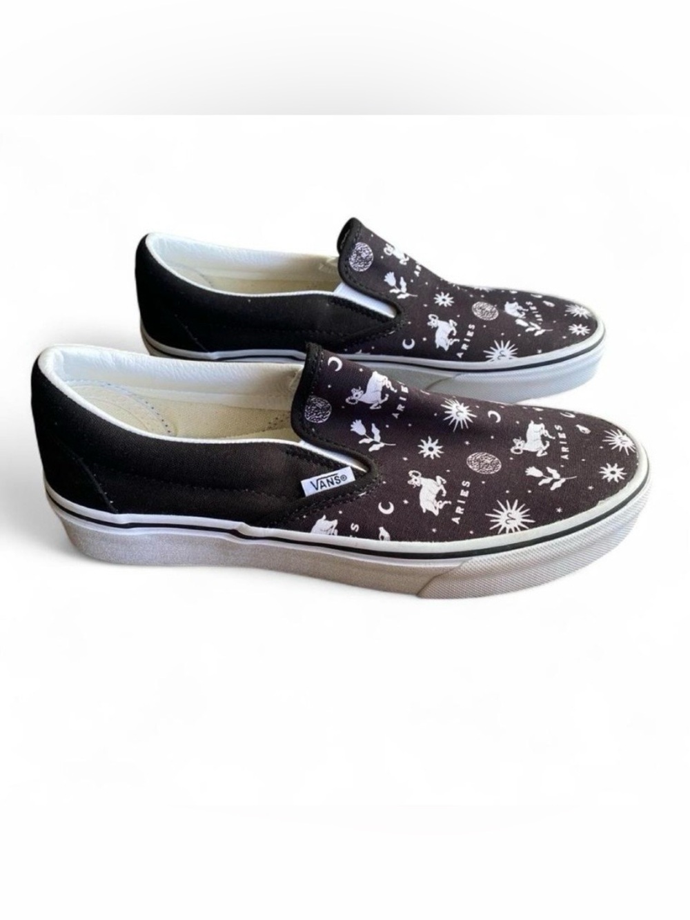 VANS Customs Zodiac “Aries “ Classic Slip-Ons Size Men 6.5